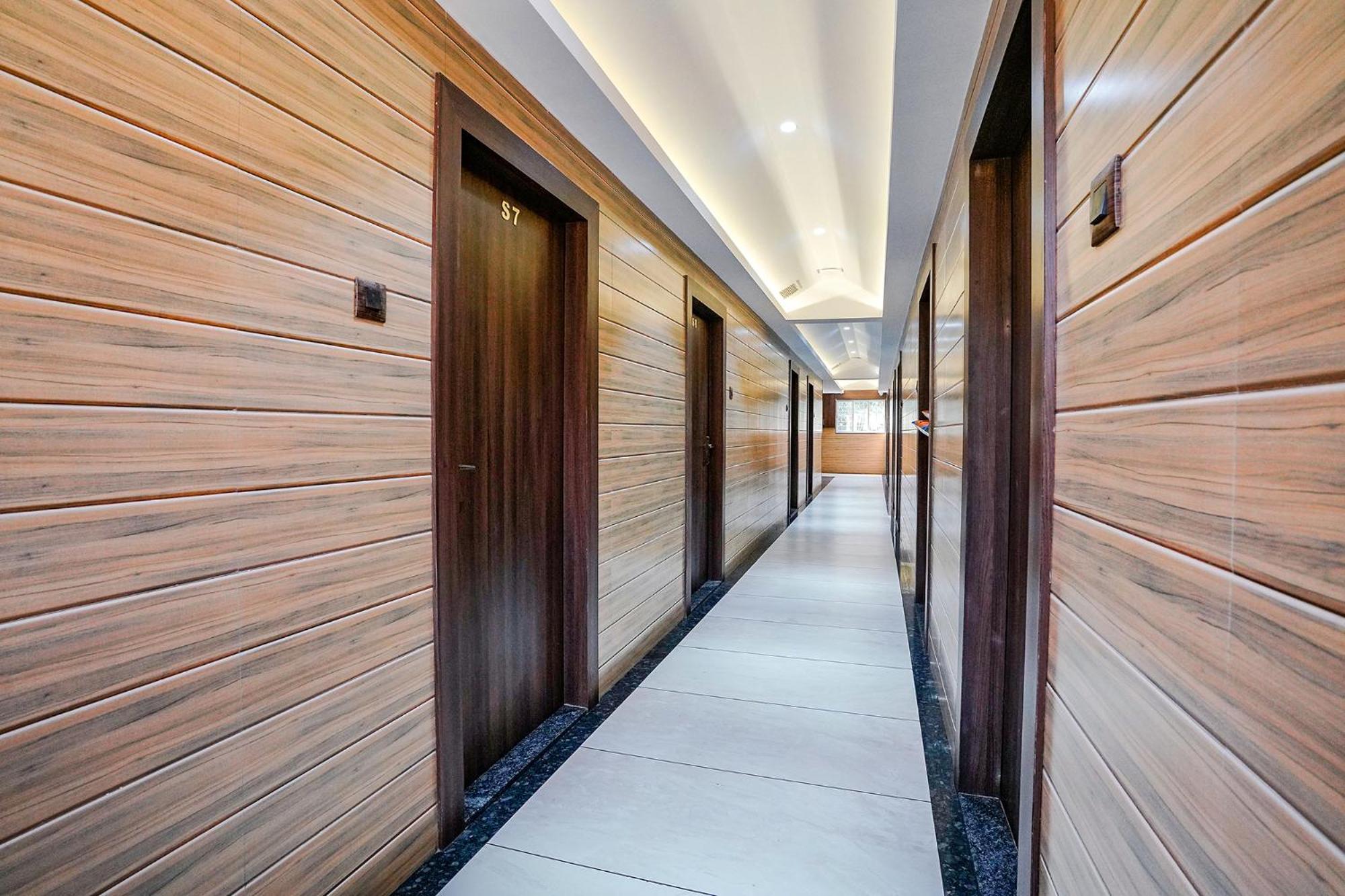 Fabhotel Grand Inn I - Ttc Industrial Area, Dighe Navi Mumbai Exterior photo